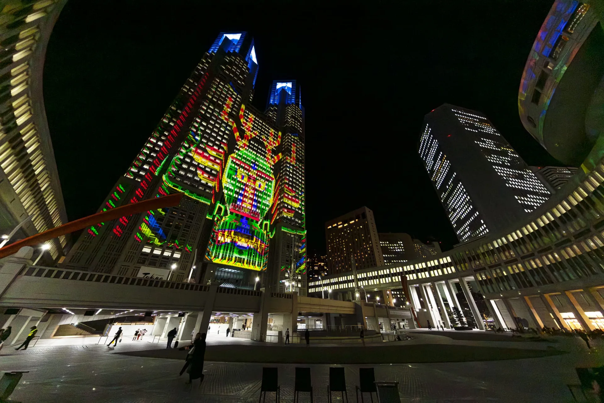 Projection mapping at Tokyo Metropolitan Government Building